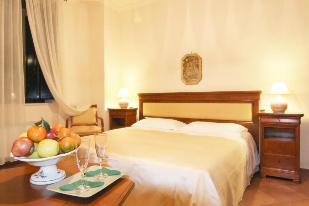 L' Antico Cortile Hotel Caserta Ruang foto